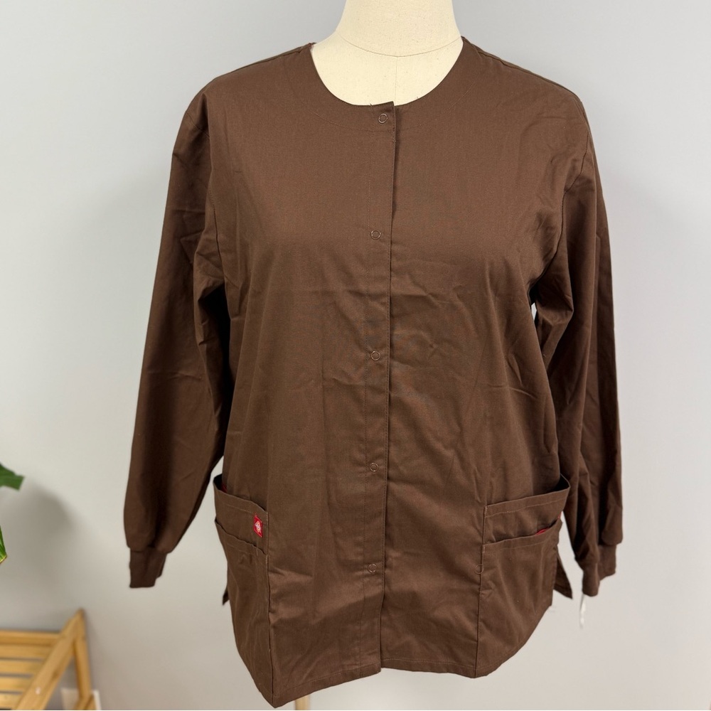 NWT Dickies Scrub Jacket XL Brown Cotton Snap Front Scrubs Nurse Warm Up